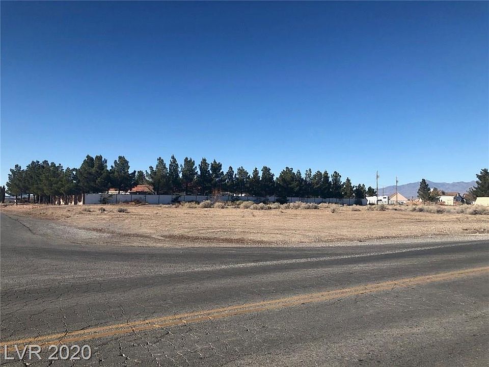 1st image of 1850 Red Rock Dr