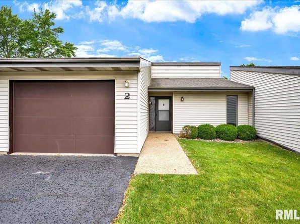 2223 Veterans Rd Unit 2, Morton, IL 61550