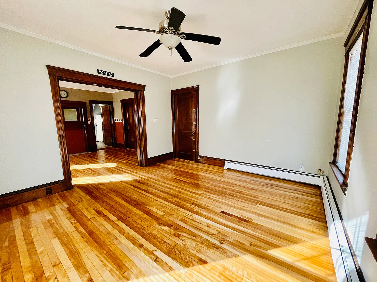 3 bed, 1500 sqft, $2,000 — Photo 1