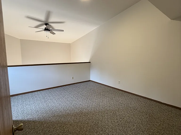 874 Xanadu Rd — Photo 10