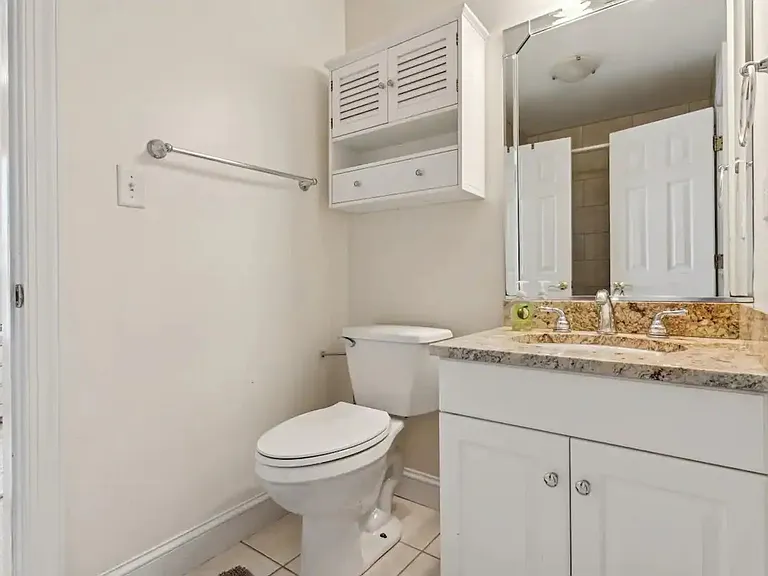 111 57th St #B — Photo 22