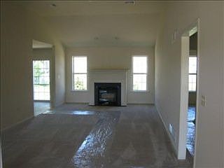 4th image of 119 Hollow Ln