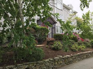 963 Hancock St APT 1C, Quincy, MA 02170