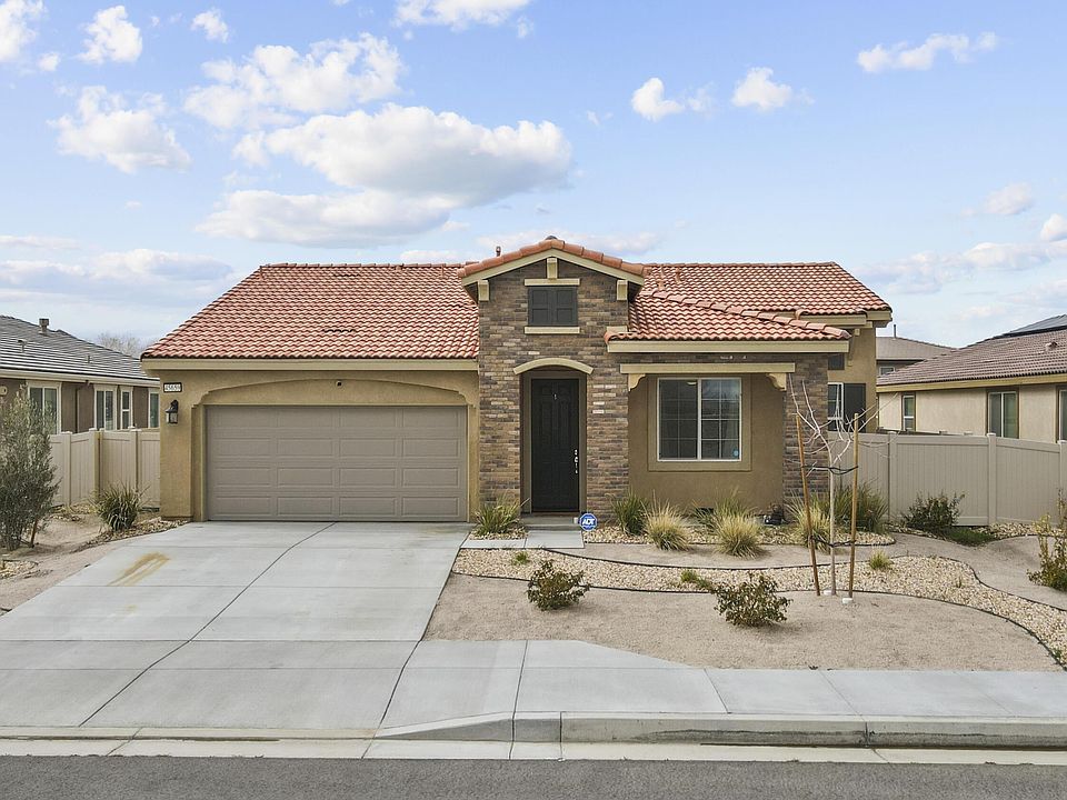 1st image of 45659 Chama Dr