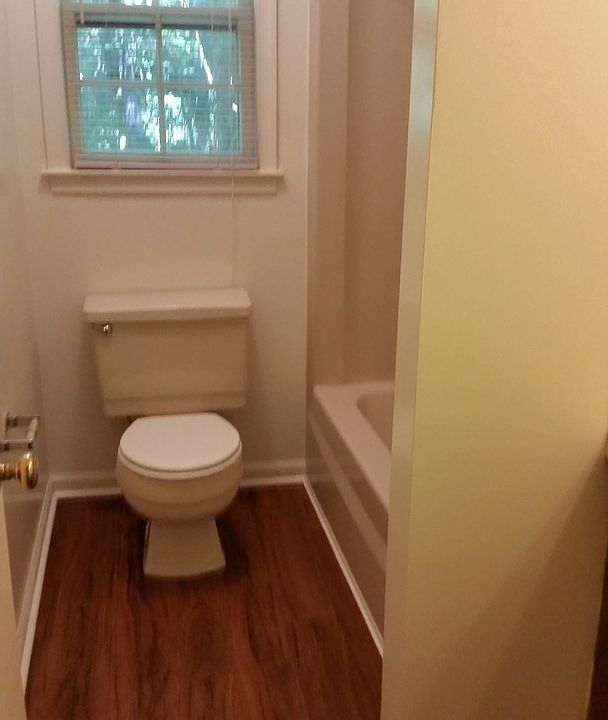 1st image of 235 Mary Ann Dr #6
