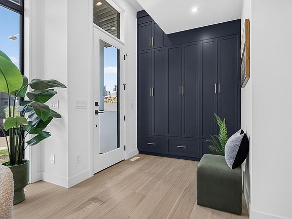 3rd image of 9615 99a St NW
