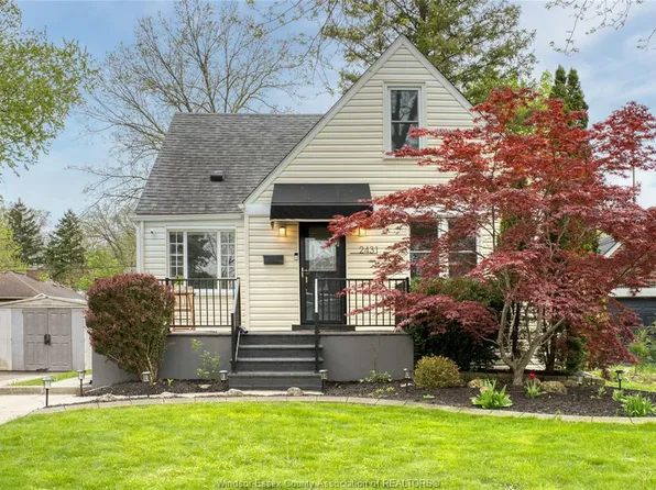 2431 Chilver Rd, Windsor, ON N8W 2V7