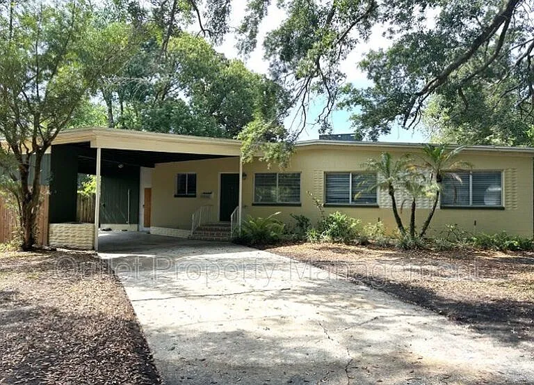 2517 E Marks St — Photo 1