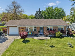 6911 State Park Rd, Spring Grove, IL 60081