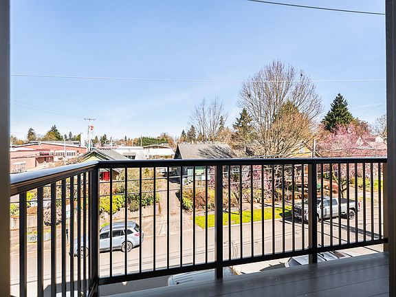 3rd image of 2411 Broadway St #315