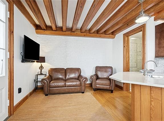 5th image of 1225 Chartres St APT 14