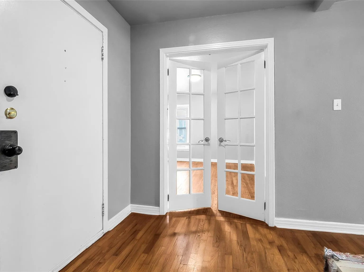 3 bed, 1956 sqft, $1,700 — Photo 4