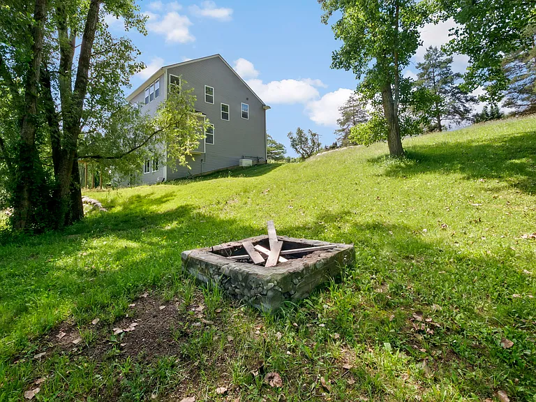 63770 Dequindre Rd — Photo 53