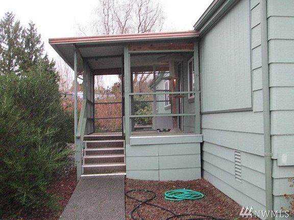 3rd image of 5900 64th St NE Unit 153