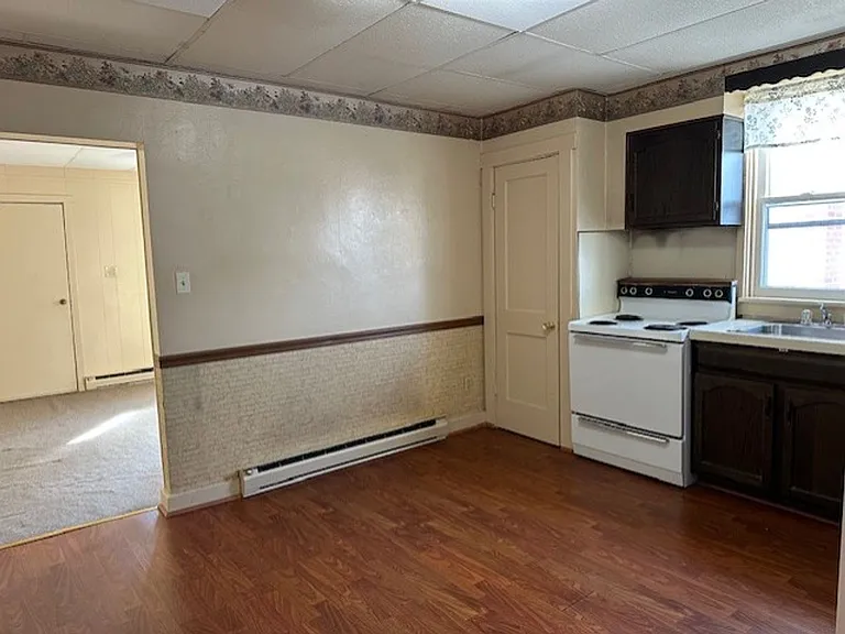 235 Spruce St #2 — Photo 5