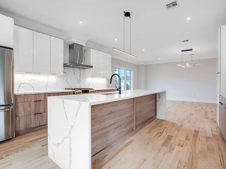 128 E Edsall Blvd #A — Photo 12