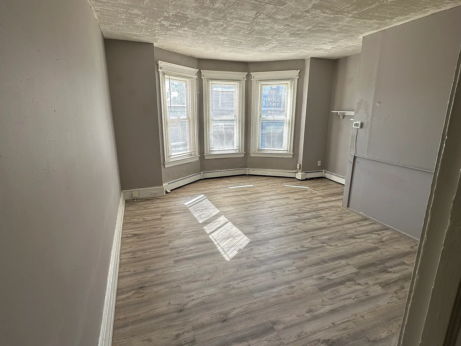 1 bed, $1,550 — Photo 3