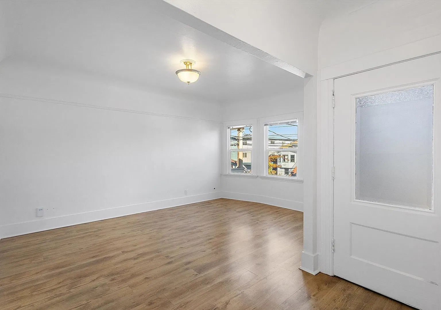 446 Pacific Ave #C - 1 bedroom | 1 bath | Upper unit — Photo 4