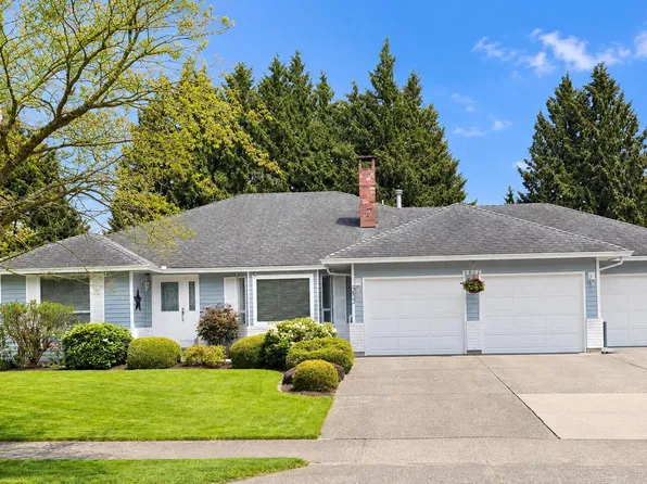 5632 Sunrise Cres E, Surrey, BC V3S 7M5
