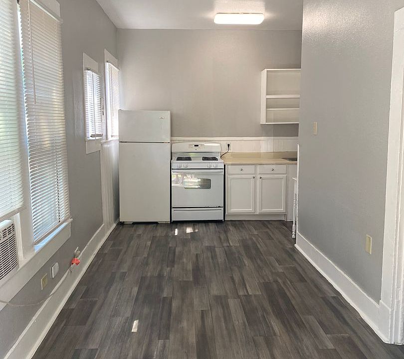 1st image of 527 Cedar St APT 1
