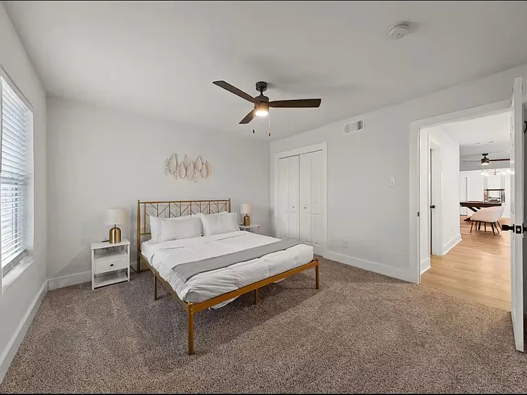 16502 Fox Knl — Photo 36
