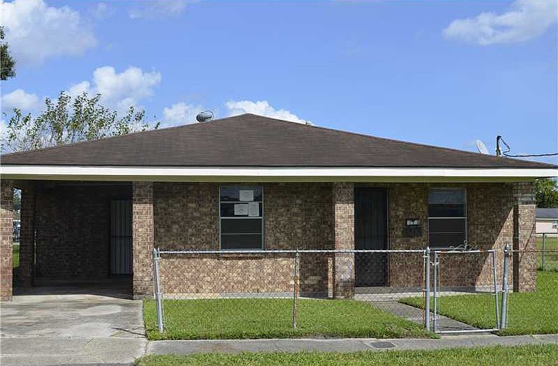 1st image of 1813 Estalote Ave