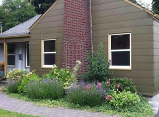 7022 20th Ave NE, Seattle, WA 98115