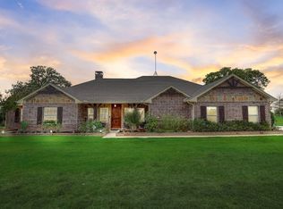 319 Kendall Cir, Weatherford, TX 76088