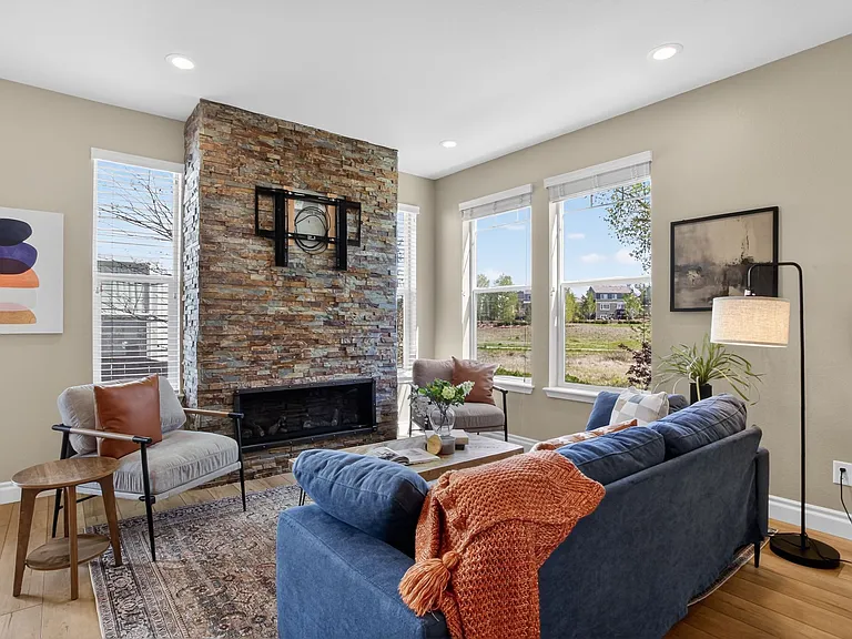 10310 Tall Oaks Cir — Photo 3