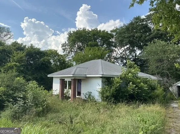 153 N Henderson Bend Rd NW, Calhoun, GA 30701