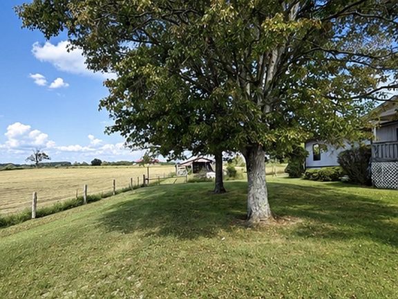 3rd image of 4142 Yager Rd