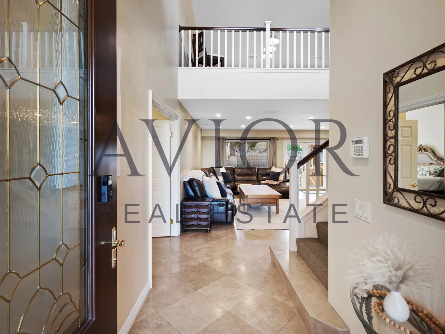 4 bed, 3000 sqft, $8,700 — Photo 3