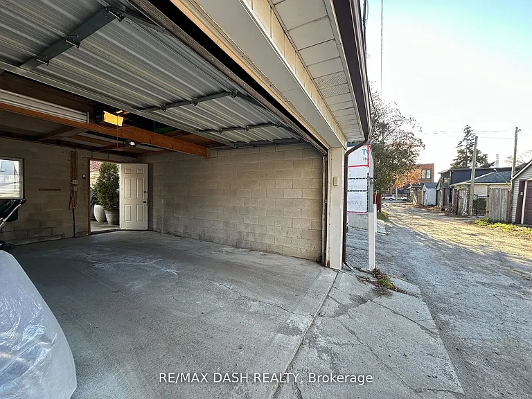 24 Berkshire Ave — Photo 50