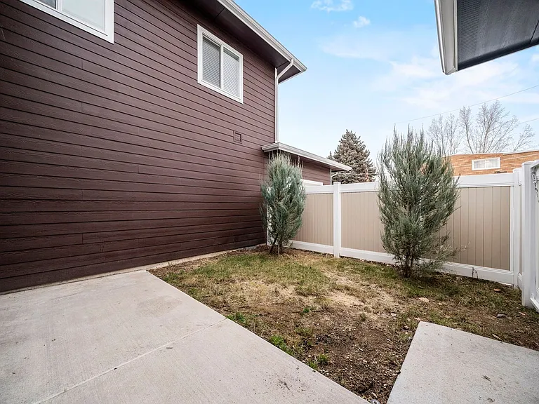 4980 W Targee St — Photo 24