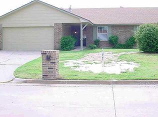 128 Pawnee Pl, Yukon, OK 73099