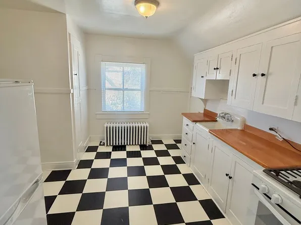 2 E Boulder St, 2 E Boulder St #6, Colorado Springs, CO 80903