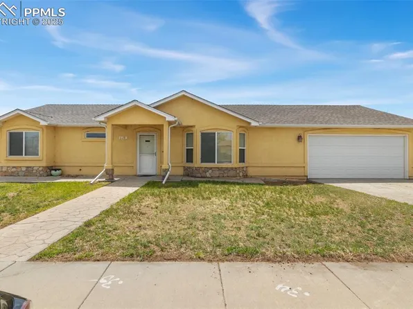 1410 Leigh Ln, Fountain, CO 80817