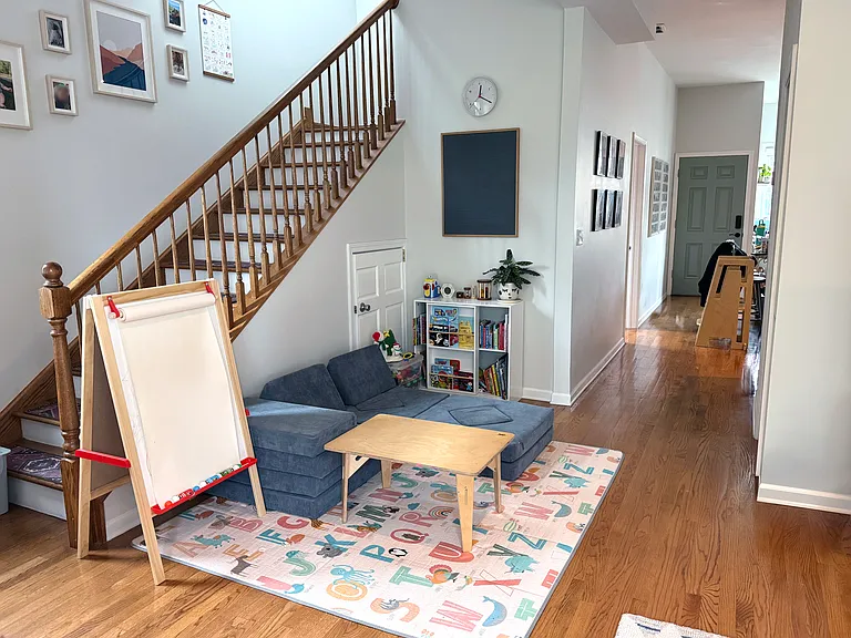3027 N Central Park Ave #2 — Photo 2