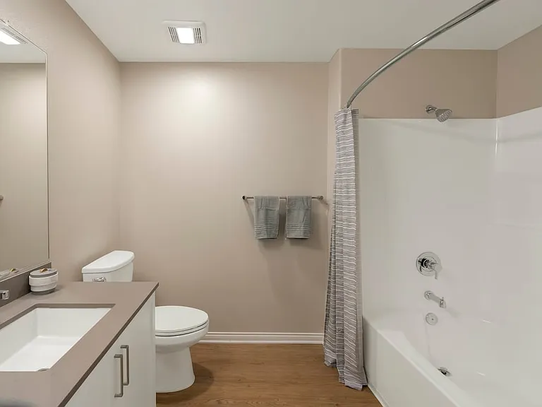 Phase I Renovated Package I Bath