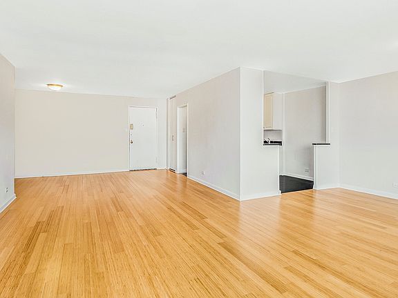4th image of 2500 Johnson Ave #7K