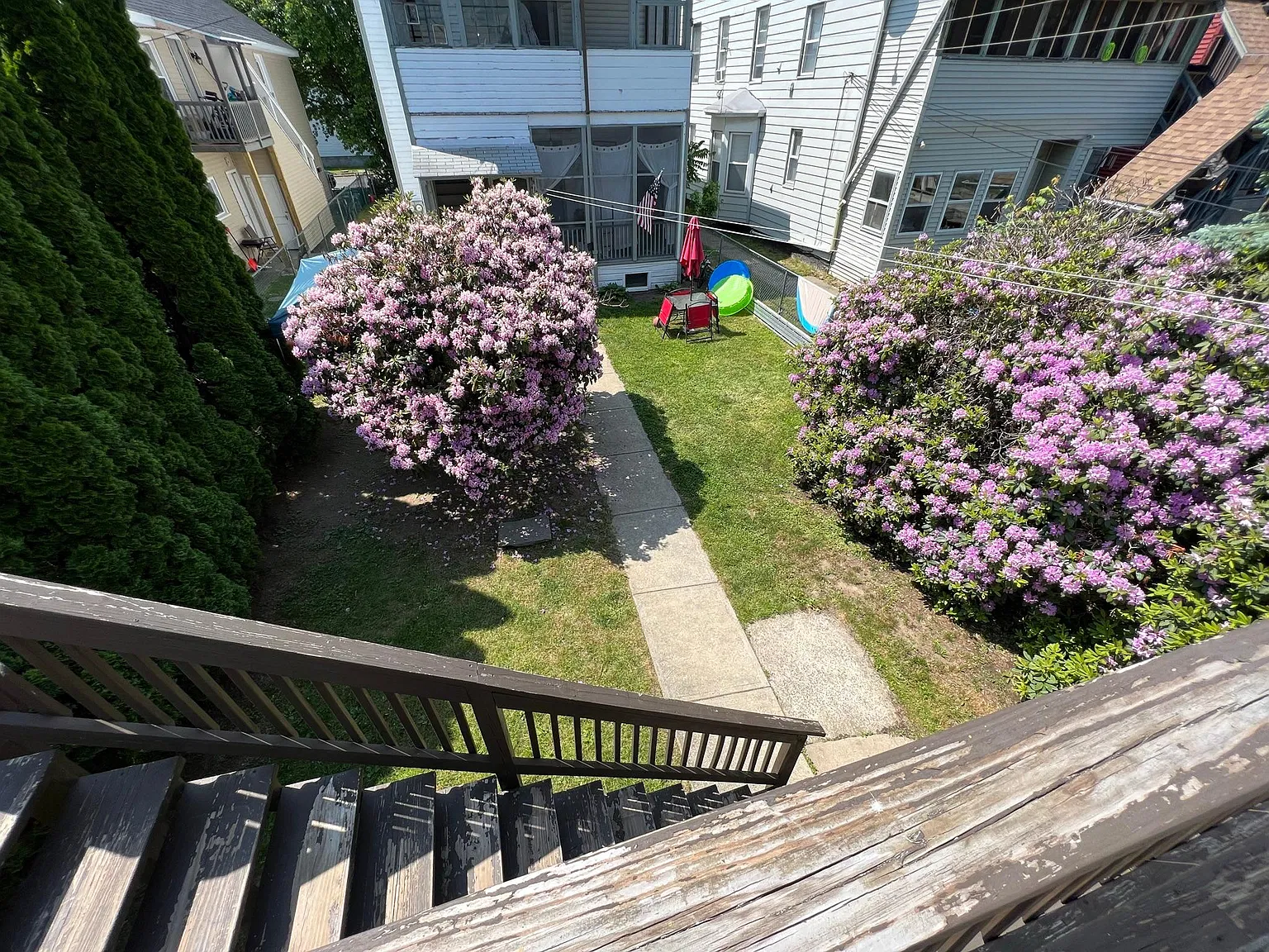 2 bed, 1.5 bath, 1000 sqft, $1,650 — Photo 2