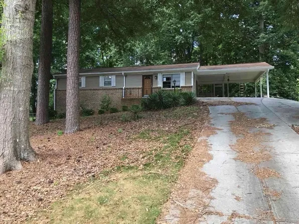 8767 Northview Dr, Lithia Springs, GA 30122