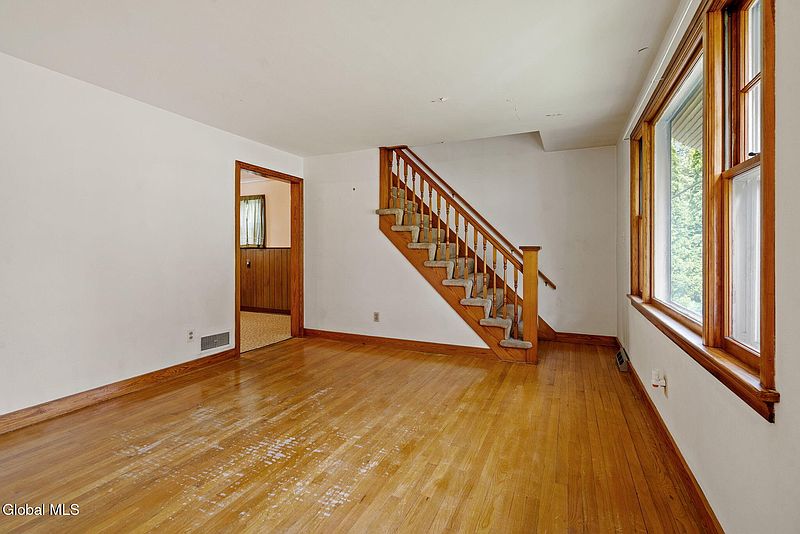 5th image of 1525 Unadilla Street
