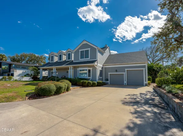 2 Hickory Ln, Daytona Beach, FL 32118