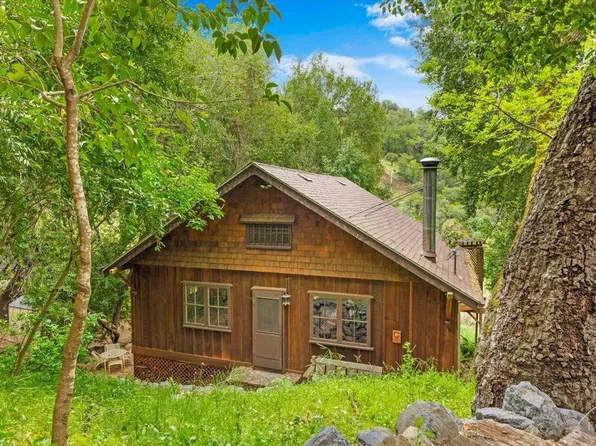 2426 S Fitch Mountain Road, Healdsburg, CA 95448
