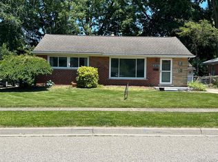 856 Huntington St, Mount Clemens, MI 48043