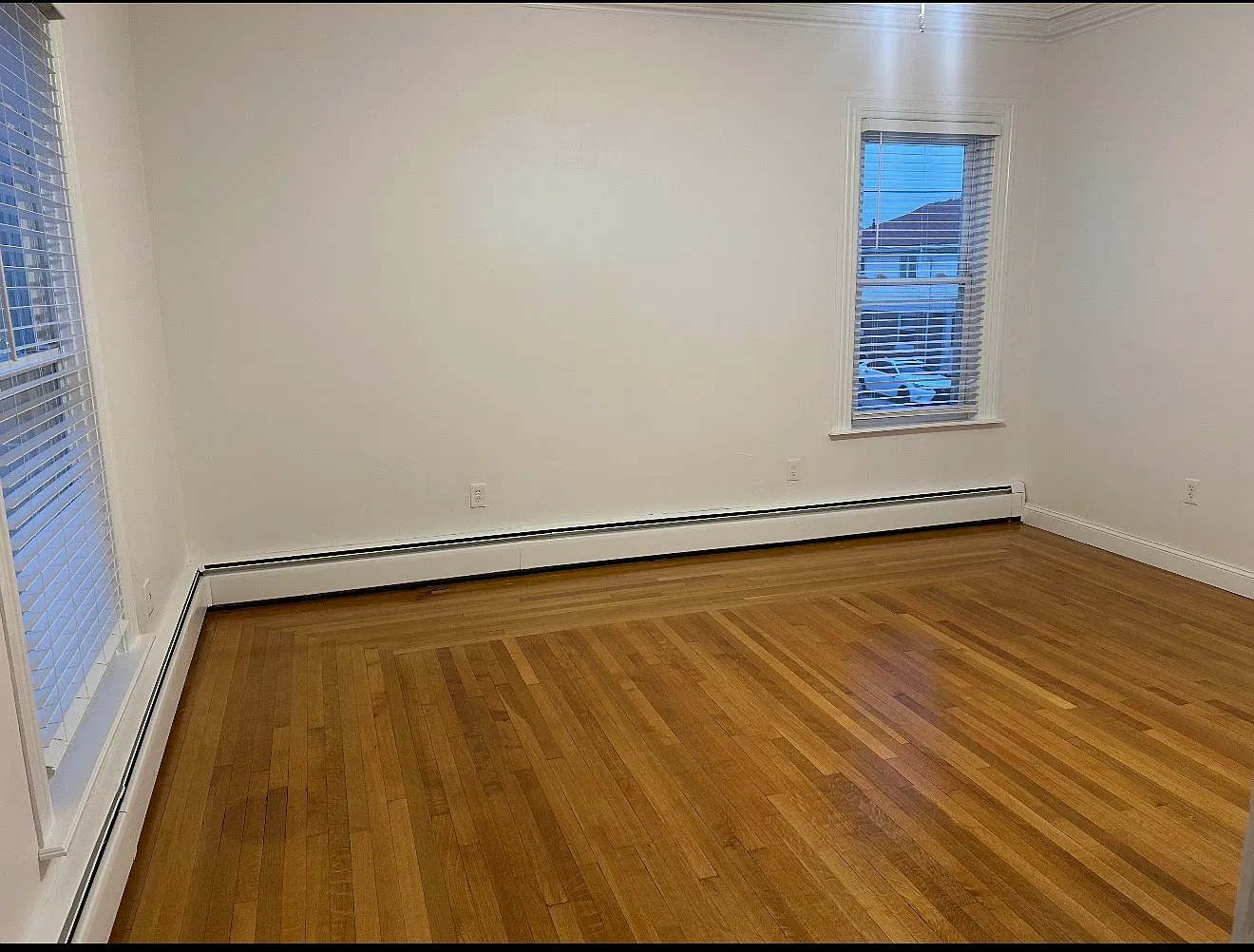 1 bed, 900 sqft, $1,500 — Photo 3