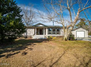 1127 Straits Rd, Smyrna, NC 28579