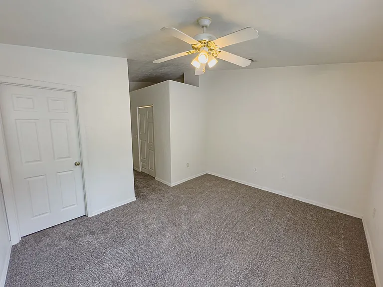 4415 SW 34th St #508 — Photo 14