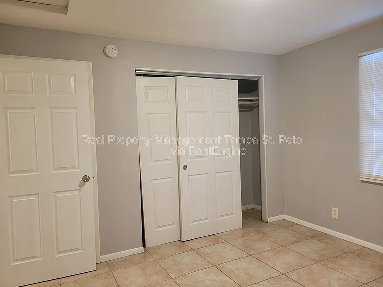 402 W Amelia Ave #C — Photo 8